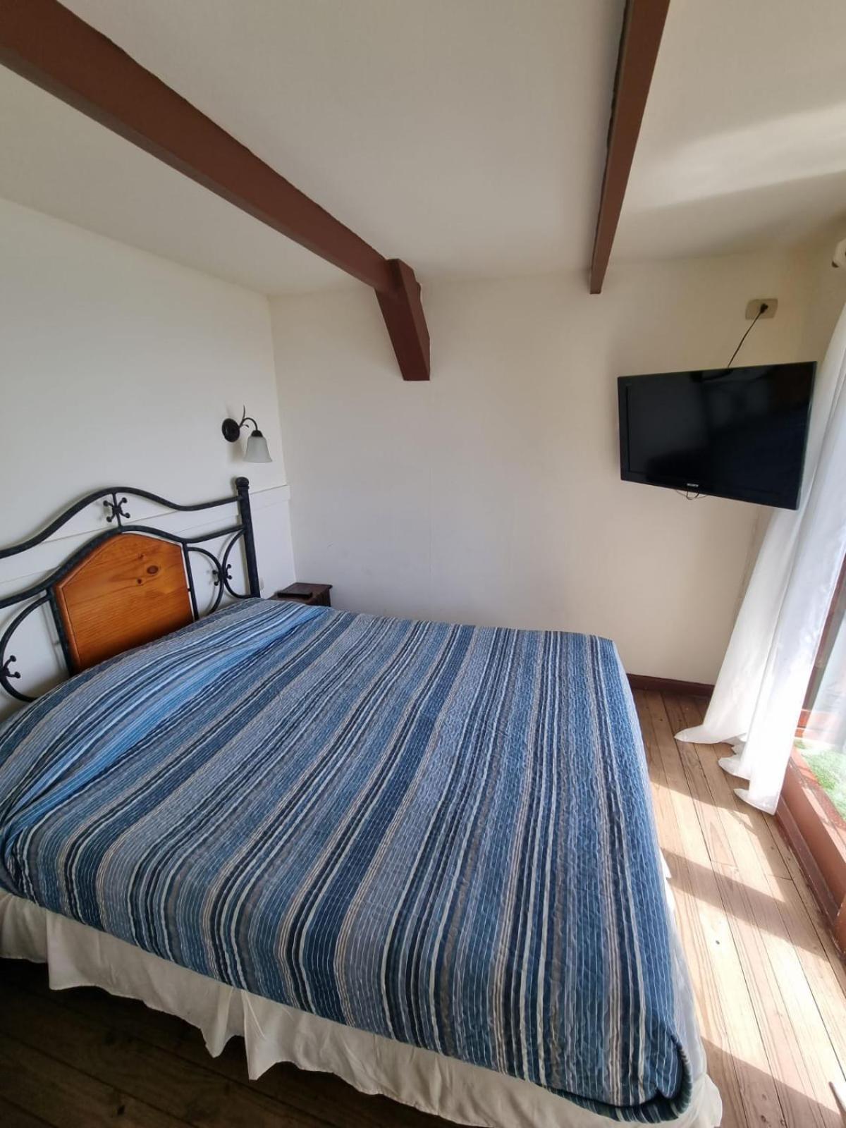 Al Mar Aparthotel